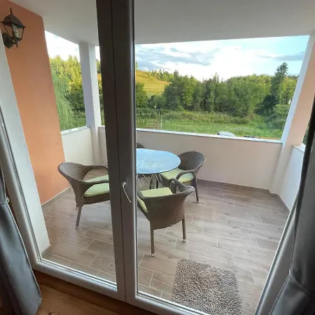 Apartman Apartman David Sa Unutarnjim Bazenom Brod Moravice