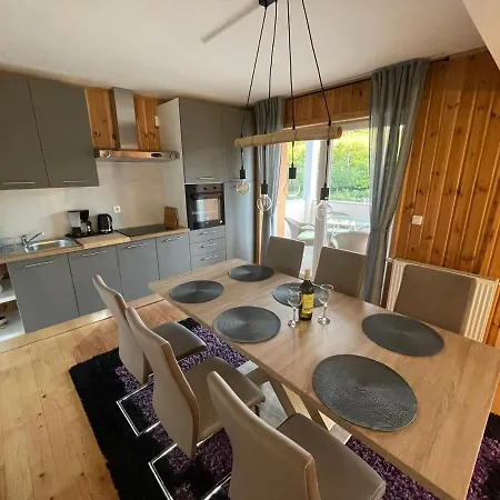 Apartman David Sa Unutarnjim Bazenom * Brod Moravice