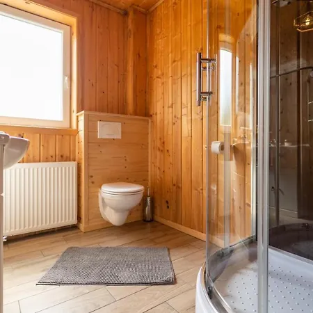 Apartman Apartman David Sa Unutarnjim Bazenom